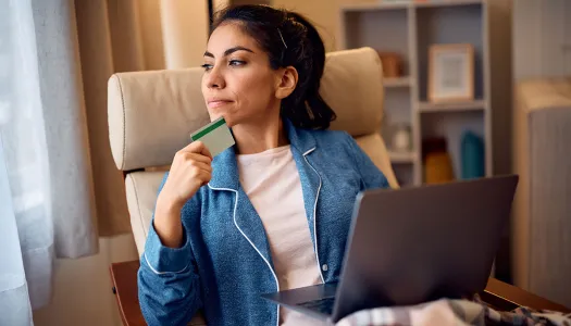 woman with credit card